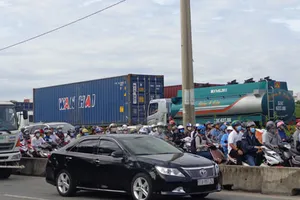 Tai nạn giao thông tăng đột biến vì TP phát triển 'nóng'