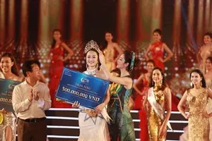 Trần Thị Thu Ngân đoạt vương miện Hoa hậu Bản sắc Việt toàn cầu lần đầu tiên