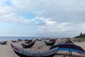 Miễn học phí cho 13.000 học sinh vùng biển