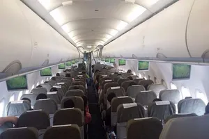 Máy bay đi Buôn Ma Thuột đáp xuống sân bay…Tân Sơn Nhất