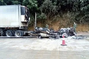 2 tài xế Việt bị chết cháy tại cửa khẩu Trung Quốc
