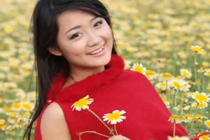 Ngắm vẻ đẹp của BTV Thu Hà