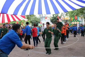 Quận Bình Thạnh: 235 thanh niên lên đường nhập ngũ