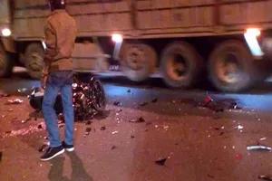 2 xe máy tông nhau, 2 người đàn ông tử vong tại chỗ
