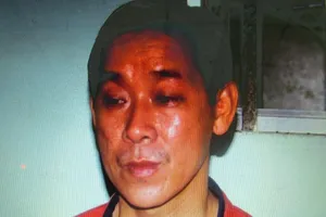 Bắt kẻ giả danh công an lừa tình, tiền vợ 'hờ'