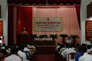 Cử tri Hậu Giang lo lắng tình trạng sạt lở ven sông