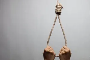 Thầy giáo treo cổ tự tử ngay ngày khai giảng