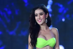 Huyền My có đăng quang Hoa hậu Hòa bình tối nay?