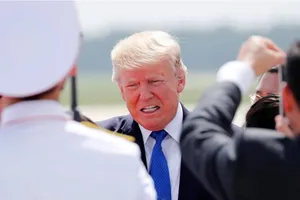  Tổng thống Mỹ Donald Trump đã đến Đà Nẵng dự APEC 2017