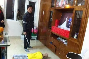 Bé 10 tuổi sống cùng cha và mẹ kế bị bạo hành dã man