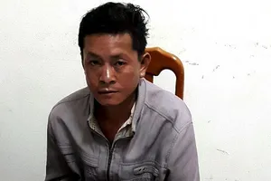 Mâu thuẫn khi đốt pháo, 1 người bị đâm chết