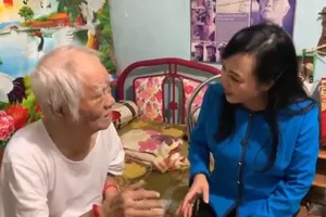 Cựu Bộ trưởng Y tế hát cùng nhạc sĩ Nguyễn Văn Tý