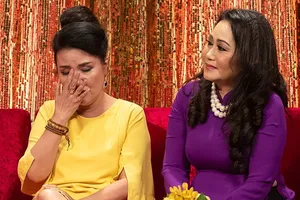 Diễn viên Ngân Quỳnh khóc cám ơn chị cả Thanh Hằng 