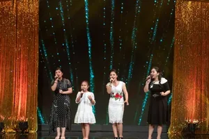 NSƯT Tú Sương thế hệ thứ 5 của gia tộc cải lương Minh Tơ