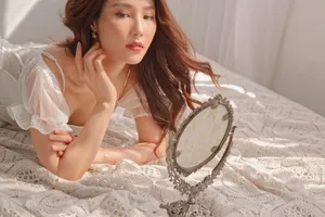 Diễm My 9X gợi cảm, quyến rũ ở tuổi 30