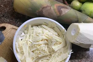 Nhớ món măng kho tươm mỡ mẹ nấu ngày đông