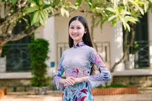 Quế Anh - Á khôi Huế được đặc cách vào Hoa hậu Việt Nam 