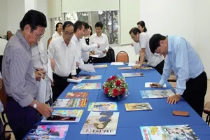 Pháp Luật TP.HCM đạt Khuyến khích bìa báo Xuân Tân Sửu 2021