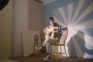 Quân A.P tung MV ‘Nhắn tới khoảng trời em’ tặng fan tại The Heroes