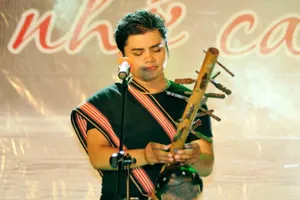 Ca sĩ Y Jang Tuyn qua đời vì COVID-19, nhiều nghệ sĩ tiếc thương