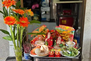 Mồng 9 cúng Trời, mồng 10 cúng đất