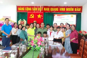 Xuân Giáp Thìn: Quỹ Phan Trọng Bình hỗ trợ trẻ em mồ côi Bình Thuận