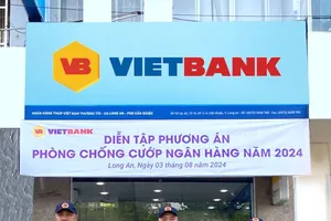 Vietbank tổ chức diễn tập phương án phòng chống cướp ngân hàng năm 2024