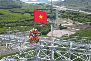 Những ngày ‘rực lửa’ trên công trường Dự án Đường dây 500kV mạch 3