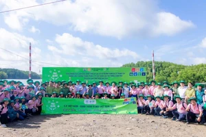 CP Việt Nam trồng 20.000 cây đước tại rừng ngập mặn Đồng Nai