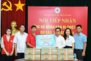 Sữa Cô Gái Hà Lan hỗ trợ người dân tái thiết cuộc sống sau bão lũ