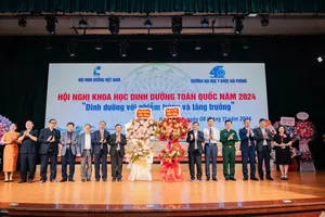 Hỗ trợ điều trị, giảm nhẹ bệnh tật từ việc quan tâm đến chế độ dinh dưỡng