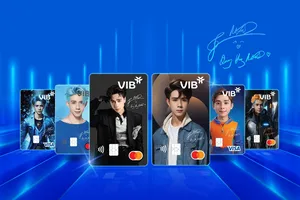VIB ra mắt bộ thẻ tín dụng cá nhân hóa Quang Hùng MasterD Limited Edition