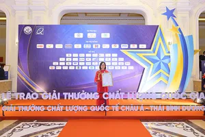 Doanh nghiệp sữa Cô Gái Hà Lan nhận Giải Vàng Chất lượng Quốc gia