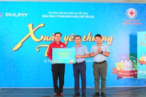 Phú Mỹ dành 8 tỉ đồng mang ‘Xuân yêu thương, Tết sẻ chia’ đến những hoàn cảnh khó khăn