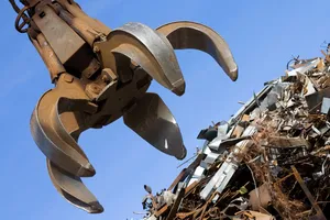 Thanh lý phế liệu nhanh chóng – Giải pháp tiết kiệm diện tích, tối ưu cho sản xuất