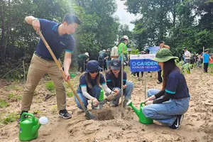 OPES trao tặng gần 1.300 cây giống tại tỉnh Tây Ninh