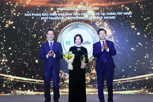 Manulife được vinh danh ‘Sản phẩm bảo hiểm đáp ứng nhu cầu bảo vệ tài chính tốt nhất 2025’