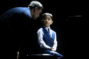 Thần đồng piano Evan Le biểu diễn nhạc Trịnh 