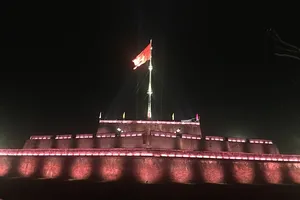 Các khẩu thần công ở Huế dừng bắn vì... mất điện