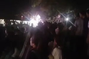 Nam thanh niên rơi xuống sông tử vong khi đi lễ điện Hòn Chén