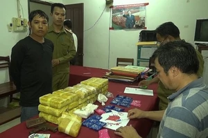 Biên phòng phá chuyên án ma túy rất lớn, thu cả súng đạn
