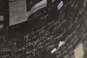 Viết vẽ bậy lên nhiều di tích, bảo vật quốc gia