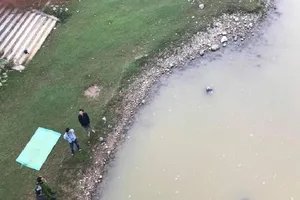 Thi thể 1 nữ sinh THCS trên sông Hiếu