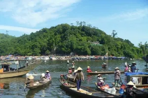 Không tổ chức lễ hội điện Huệ Nam vì COVID-19