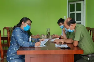 Share tin sai 'phong tỏa', 1 người bị công an mời làm việc