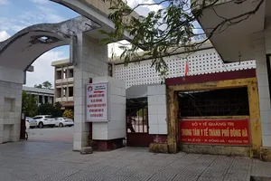 Xử nghiêm phó chủ tịch phường sinh nhật trong khu cách ly