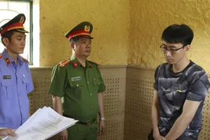 1 nhân viên ngân hàng lừa đảo khách hàng nhiều tỉ đồng