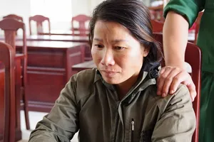 Bị bắt vì tổ chức đưa người nhập cảnh trái phép vào Việt Nam