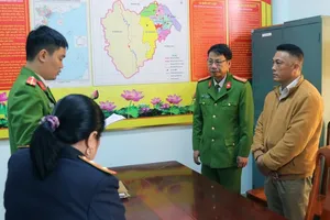 Khởi tố Trạm trưởng Trạm quản lý bảo vệ rừng Khe Đen