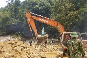 Tiếp tục lên phương án tìm kiếm 11 công nhân ở Rào Trăng 3